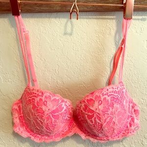 Victoria’s Secret Pink push up bra